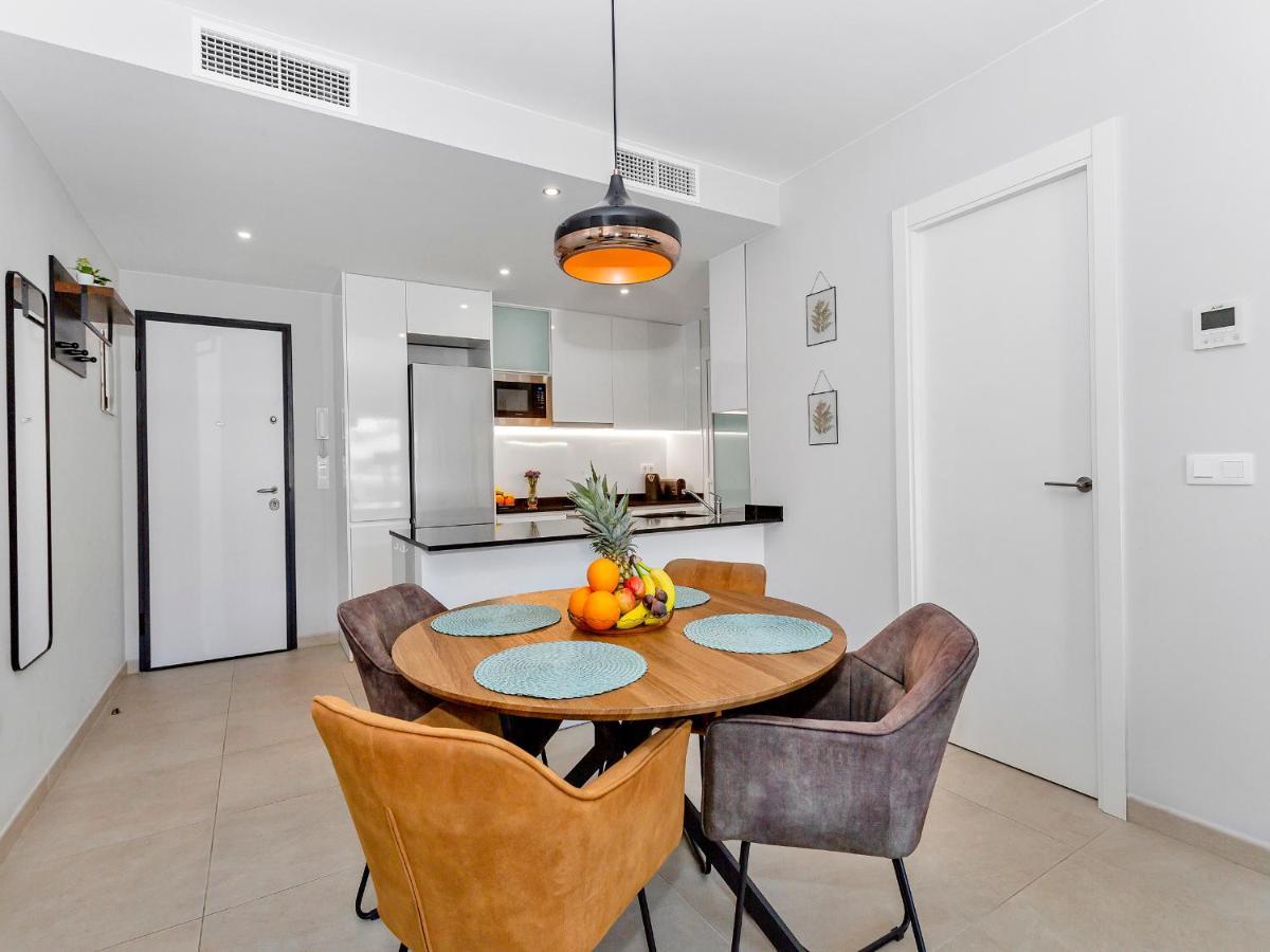 Lovely First Floor Apartment, Heating Pool ! Alicante Extérieur photo