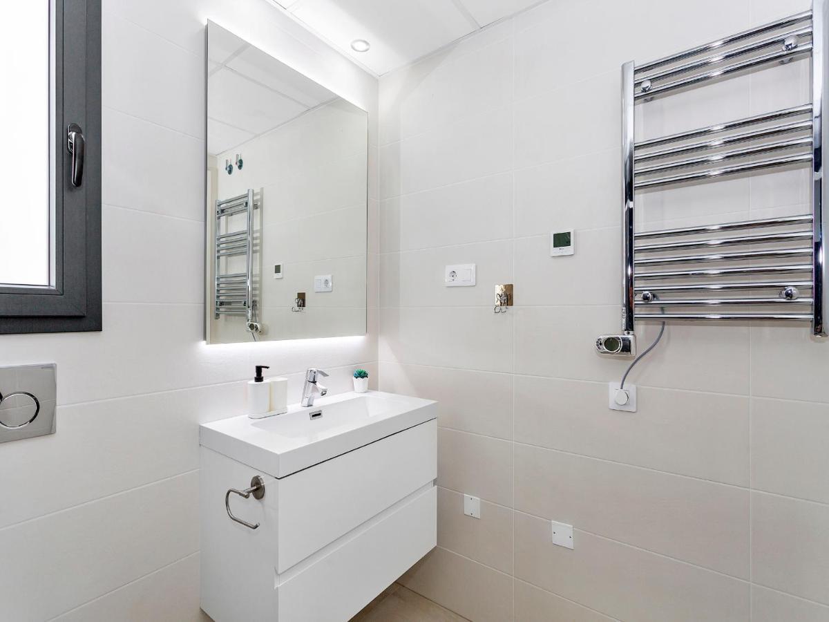 Lovely First Floor Apartment, Heating Pool ! Alicante Extérieur photo